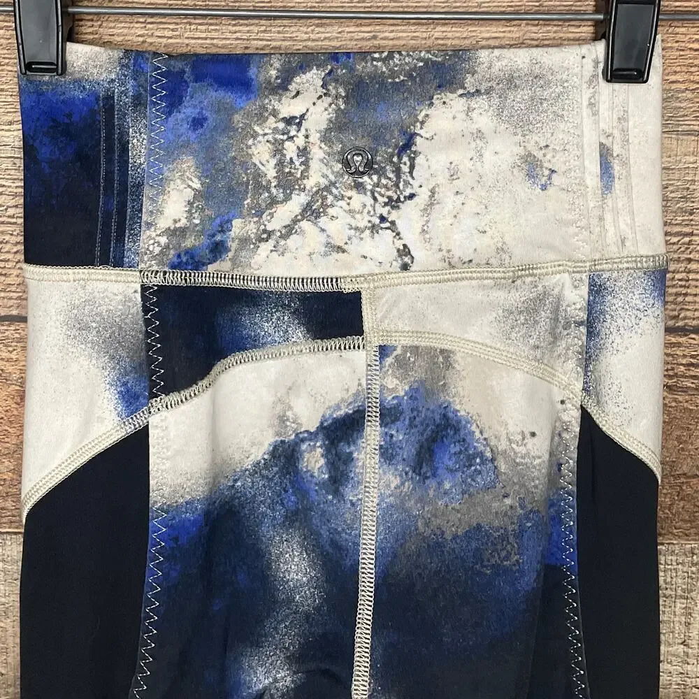 Lululemon 105 F Crop Leggings Milky Way Multi White Blue Black Size 2